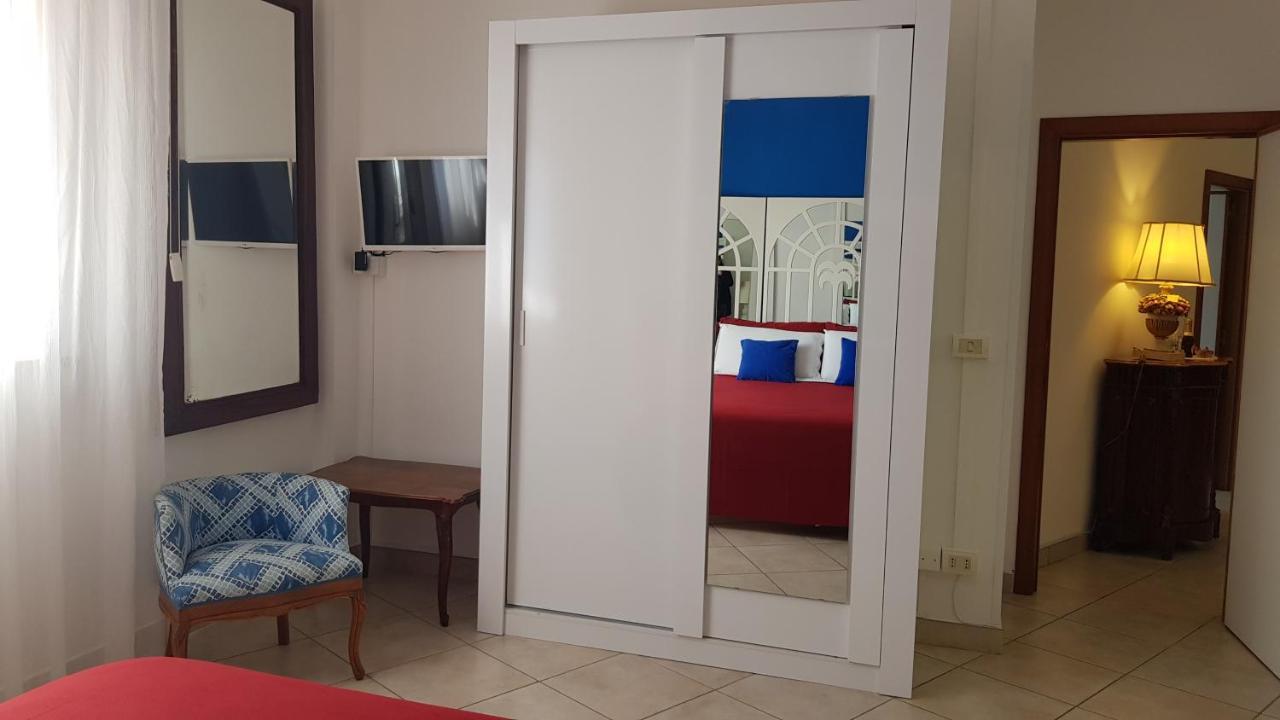 Amanda'S Appartement Tarente Buitenkant foto