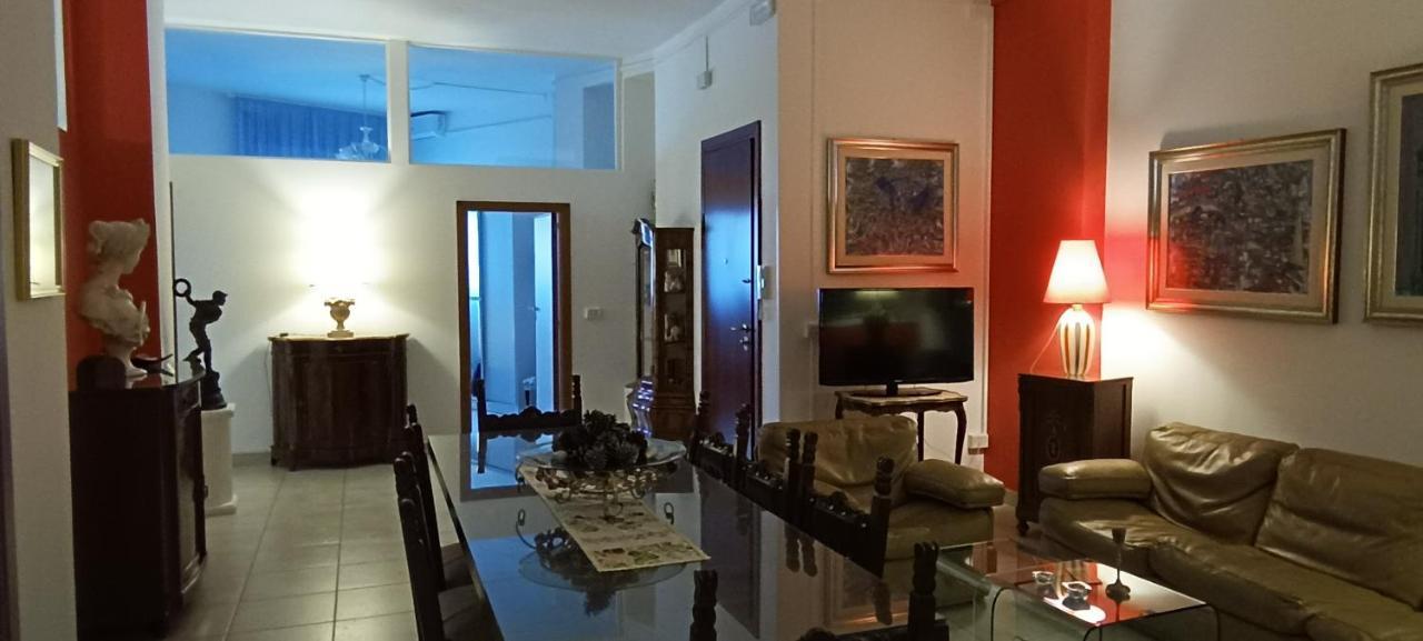 Amanda'S Appartement Tarente Buitenkant foto