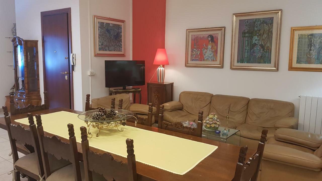 Amanda'S Appartement Tarente Buitenkant foto